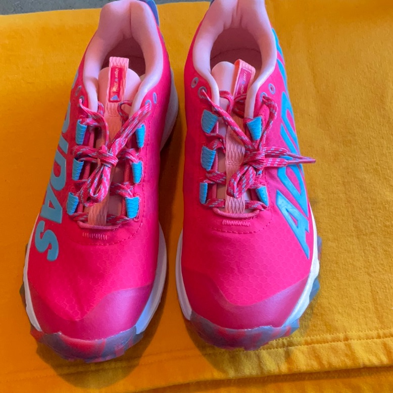 Adidas Vigor 6 Sneakers Pink & Blue Size 6, Nwob